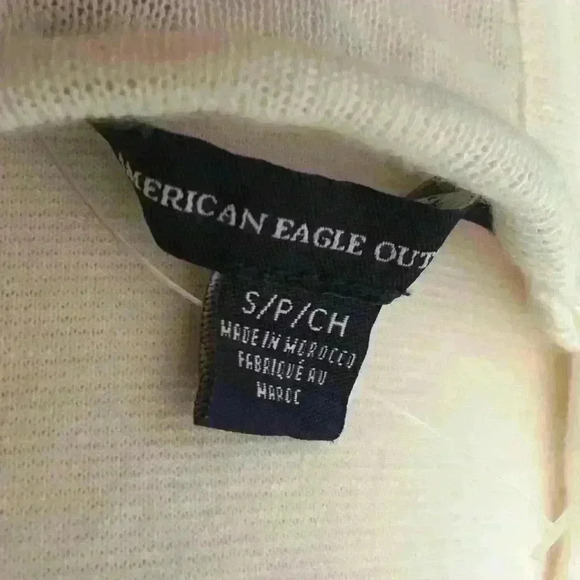 Lace Halter Top - Picture 4 of 4